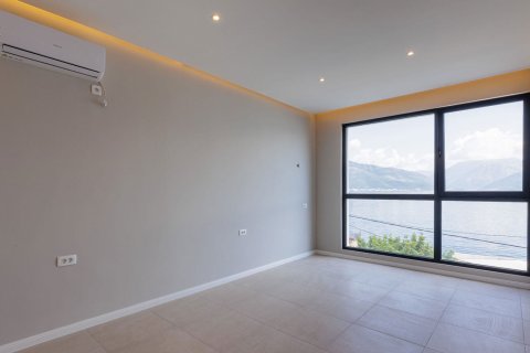 2 dormitorios Villa en Krashichi, Montenegro No. 104677 19