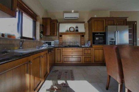 4 bedrooms Villa in Pera Pedi, Cyprus No. 66570 11