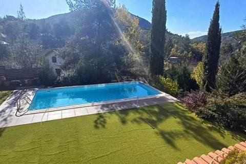 4 bedrooms Villa in Pera Pedi, Cyprus No. 66570 10