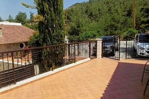4 bedrooms Villa in Pera Pedi, Cyprus No. 66570 4