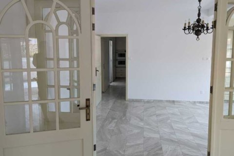 Квартира с 5 спальнями в Лимассол, Кипр №70062 4