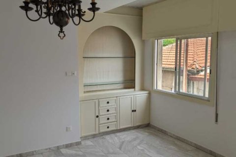 Квартира с 5 спальнями в Лимассол, Кипр №70062 3