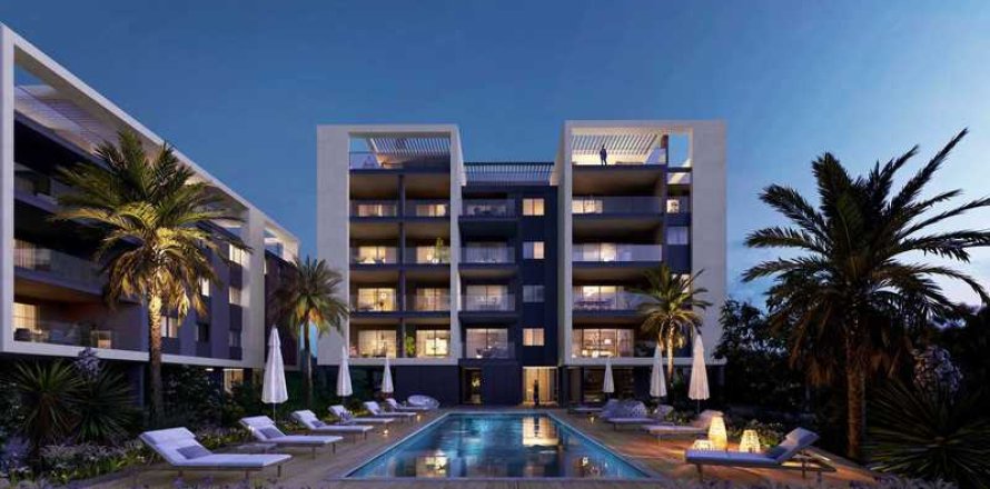 3 bedrooms Apartment in Kato Polemidia, Cyprus No. 77484