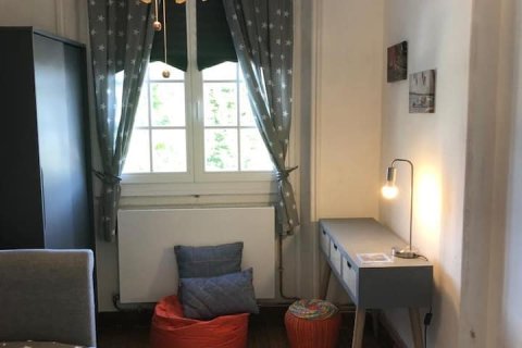 8 dormitorios  Castillos en Saint-Jean-aux-Bois, France No. 69450 20