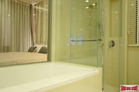 2 bedrooms Apartment in Bangkok, Thailand No. 96907 16