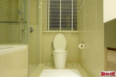 2 bedrooms Apartment in Bangkok, Thailand No. 96907 15