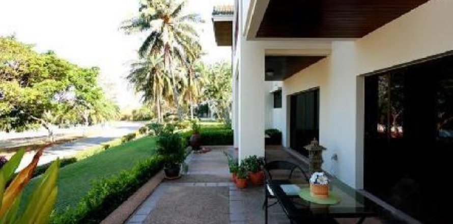 Квартира с 2 спальнями в Хуа Хин, Таиланд №95680