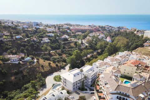 3 bedrooms Apartment in Fuengirola, Spain No. 111303