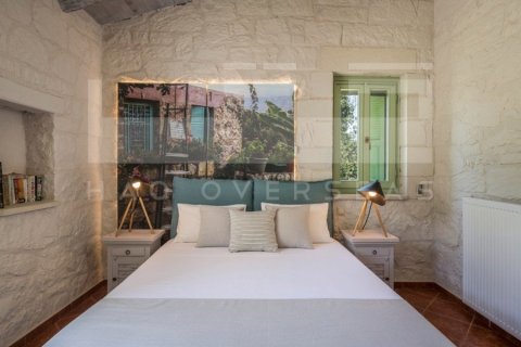 4 bedrooms Villa in Crete, Greece No. 24351 13