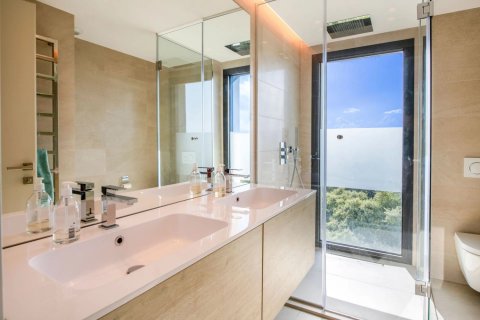 3 chambres Appartement à Antibes, France No. 67364 11