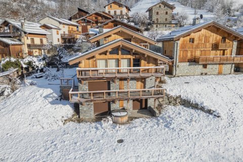 4 chambres House à Les Belleville, France No. 100055 1