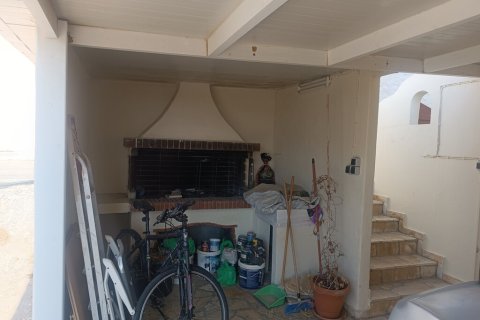 Дом с 4 комнатами в Сирос, Греция №55206 9