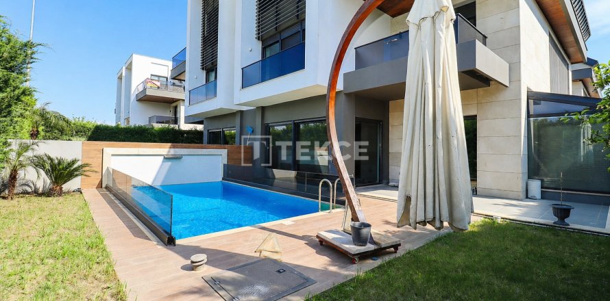 6 dormitorios Villa en Antalya, Turkey No. 125200