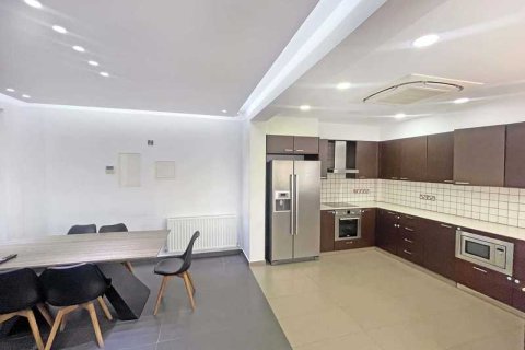 3 bedrooms House in Agios Athanasios, Cyprus No. 42976 4