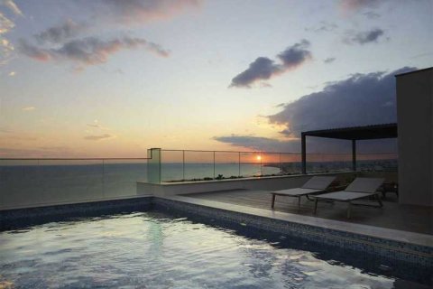 3 dormitorios Apartment en Limassol, Cyprus No. 33351 7