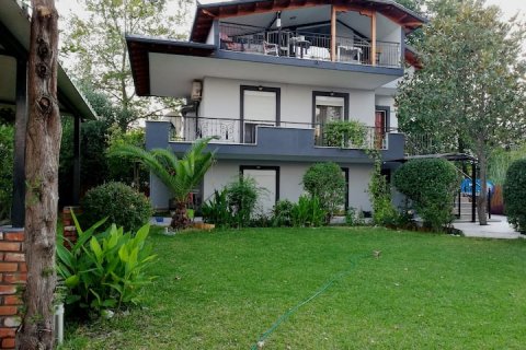 6 bedrooms Villa in Leptokarya, Greece No. 24474 1