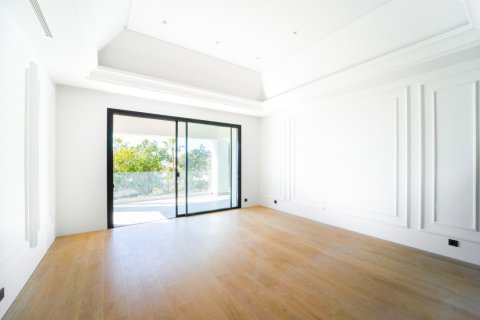 6 bedrooms Villa in Tan Xuan, Vietnam No. 26996 7