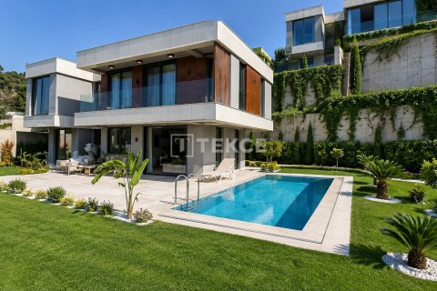 3 dormitorios Villa en Milas, Turkey No. 128261 1