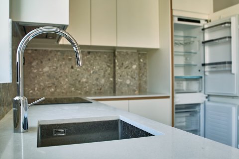 2 bedrooms Apartment in Tivat, Montenegro No. 104812 13