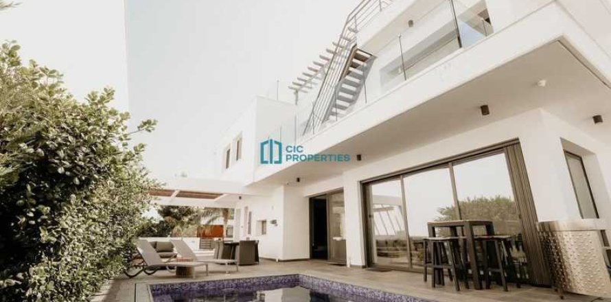 3 chambres House à Livadia, Cyprus No. 82762