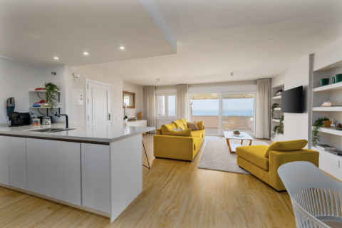 3 chambres Appartement à Estepona, Spain No. 110594 1