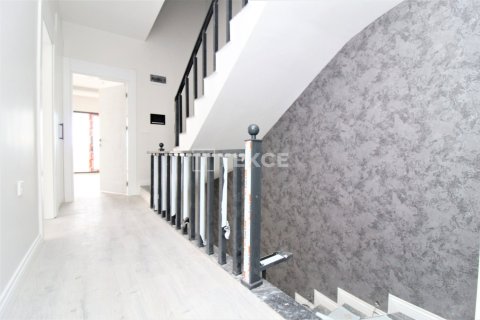 5 bedrooms Villa in Tra Vinh, Vietnam No. 12991 12