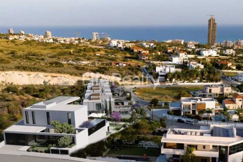 3 bedrooms House in Mouttagiaka, Cyprus No. 66490 14