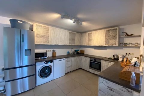 5 habitaciones House en Chalkidiki, Greece No. 107661 3