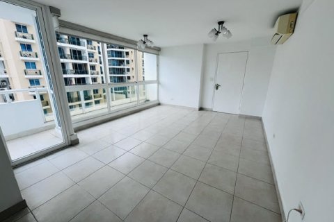 3 bedrooms Apartment in Panama City, Panama No. 126938 2