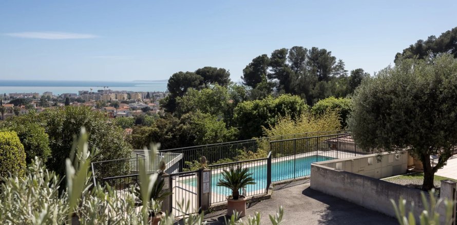 3 bedrooms Apartment in Cagnes-sur-Mer, France No. 68723