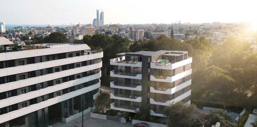 3 bedrooms Apartment in Germasogeia, Cyprus No. 34532