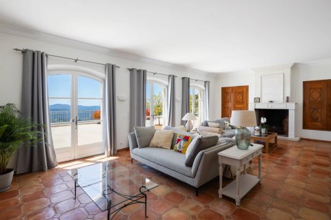 6 chambres House à Cabris, France No. 100250 3