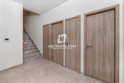 4 dormitorios Villa en Tran Phu, Vietnam No. 94141 9