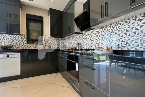 5 rooms Villa in Binh Hoa, Vietnam No. 14044 9