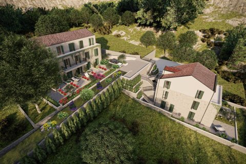 2 bedrooms Apartment in Prcanj, Montenegro No. 78181 4