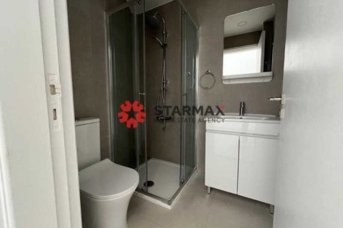 7 bedrooms House in Larnaca, Cyprus No. 82434 12