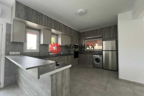 7 bedrooms House in Larnaca, Cyprus No. 82434 3