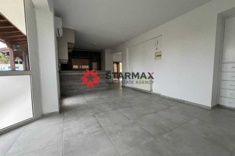 7 bedrooms House in Larnaca, Cyprus No. 82434 5