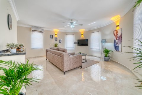 3 dormitorios Villa en Binh Duong, Vietnam No. 14896 3