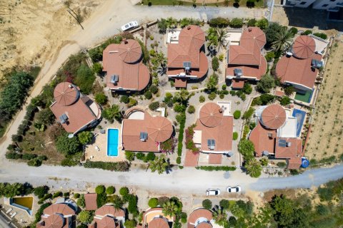 3 dormitorios Villa en Binh Duong, Vietnam No. 14896 5