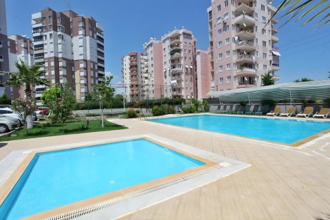 3 dormitorios Apartment en Antalya, Turkey No. 120760