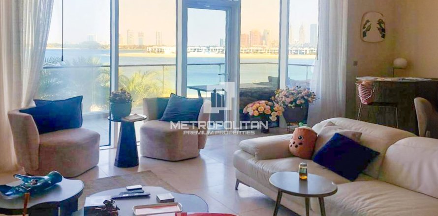 Квартира с 3 спальнями в Phuc Xa, Вьетнам №94086