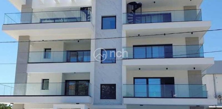 2 bedrooms Penthouse in Limassol, Cyprus No. 65615
