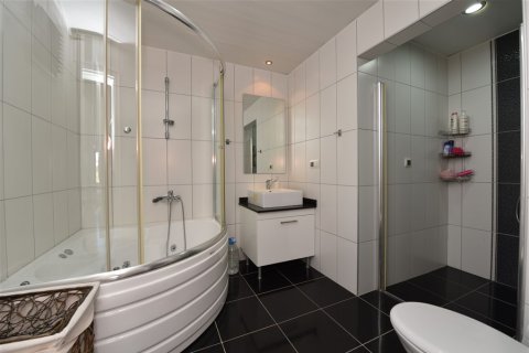 5 bedrooms Villa in Phong Thanh Tay A, Vietnam No. 12014 4