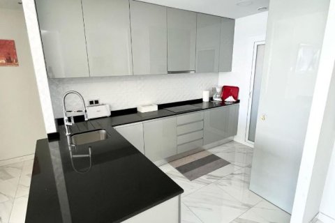 2 bedrooms Apartment in Tung Chung Pho, Vietnam No. 85399 27