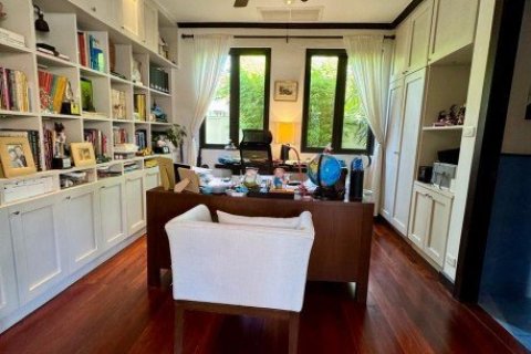 350m² Villa in Bang Tao, Thailand No. 97459 10