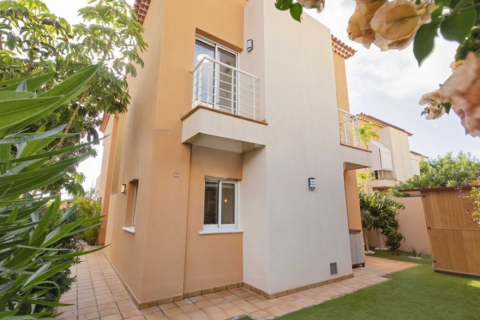 4 bedrooms Villa on the Tenerife, Spain No. 128295