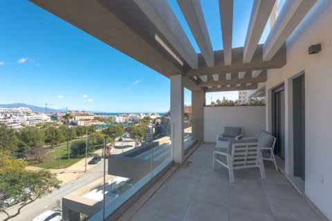 3 bedrooms Apartment in Estepona, Spain No. 27406