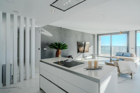 3 bedrooms Apartment in Tung Chung Pho, Vietnam No. 83848 13