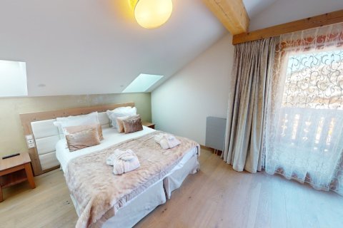 3 bedrooms Apartment in Les Allues, France No. 99667 4